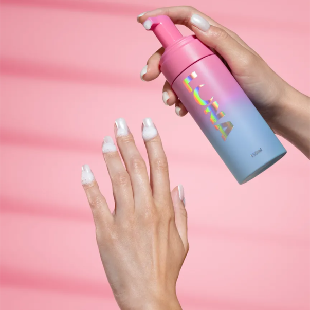 Міцелярна пінка після манікюру зволожувальна LUNAmoon Coconut Foam